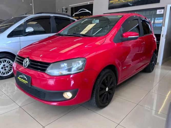 Volkswagen Fox 1.6 MI Total Flex 8V 5P 2014