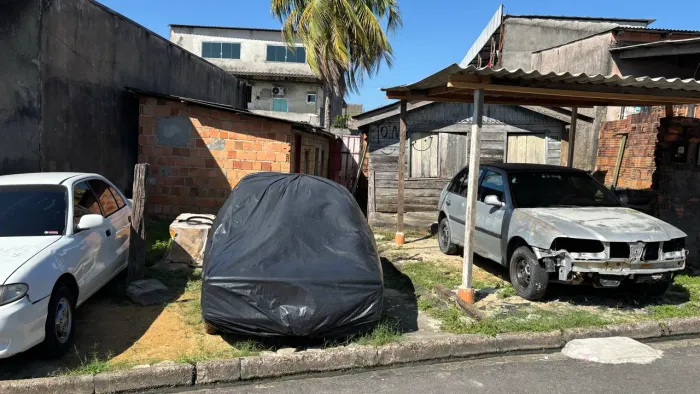 Vendo terreno Está Localizado no bairro Redenção, na rua ponta porã
