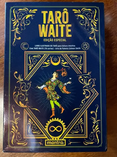 Tarô Waite - edição especial - caixa com livro e baralho