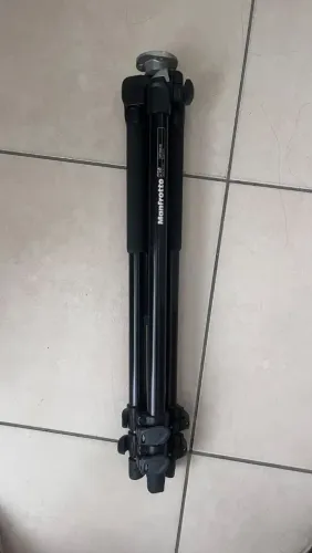Tripé Manfrotto