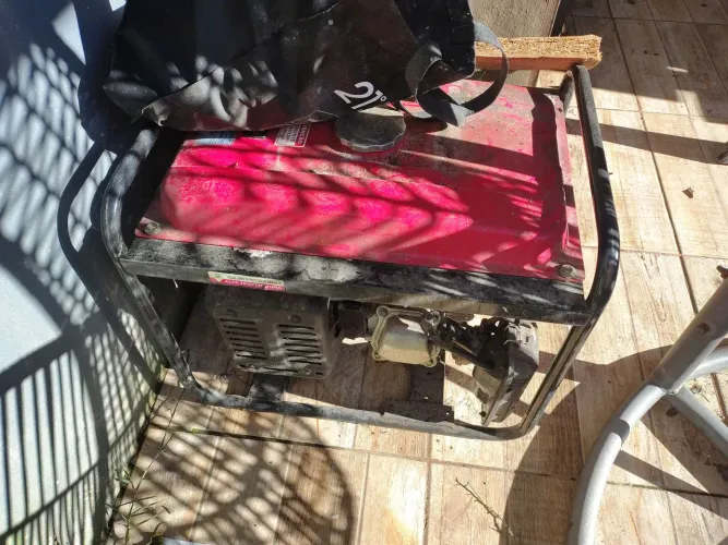 Gerador para conserto ou peças