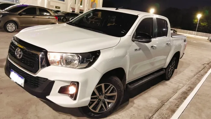 Toyota Hilux CD SRV 4X4 2.8 TDI Diesel Aut. 2020