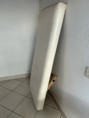 Vendo maca, mocho, escadinha e lixeira usados