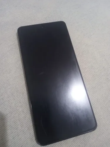 VENDO MOTO G 86 256 gb de armazenamento e 16 GB de ram *TROCO EM IPHONE XR OU 11 de 128 gb