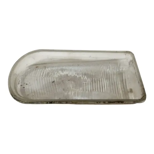 Lente Farol Dianteiro Direito Volkswagen Parati 1996 A 2004