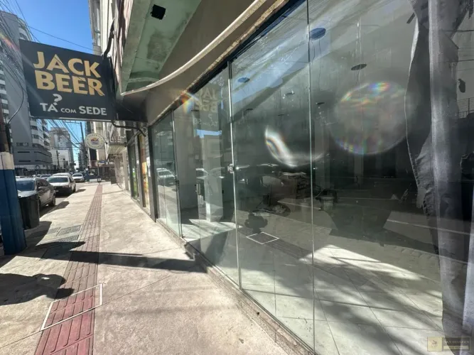 Sala Comercial para Locação na Rua 1500 | Centro | Balneário Camboriú