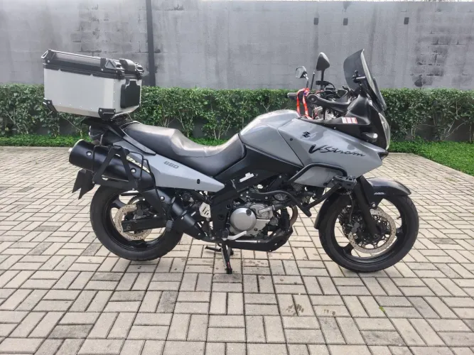 Suzuki V-Strom 650 DL 2010