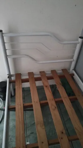 Cama de solteiro