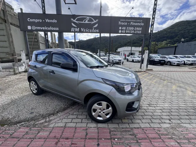 Fiat Mobi Like 1.0 Fire Flex 5P. 2019