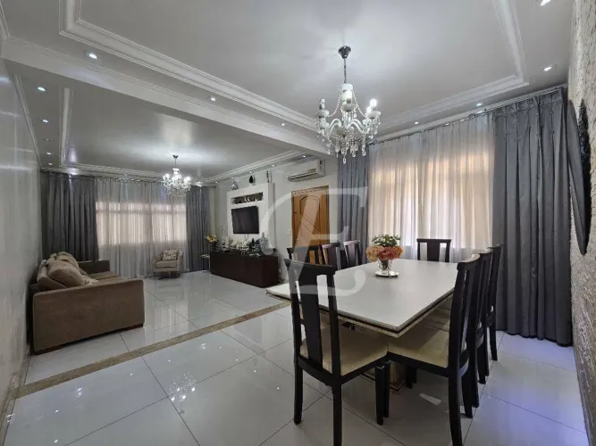 Sobrado à venda | 280m² | 4 dormitórios | 2 suítes | 2 vagas | Imirim - São Paulo/SP