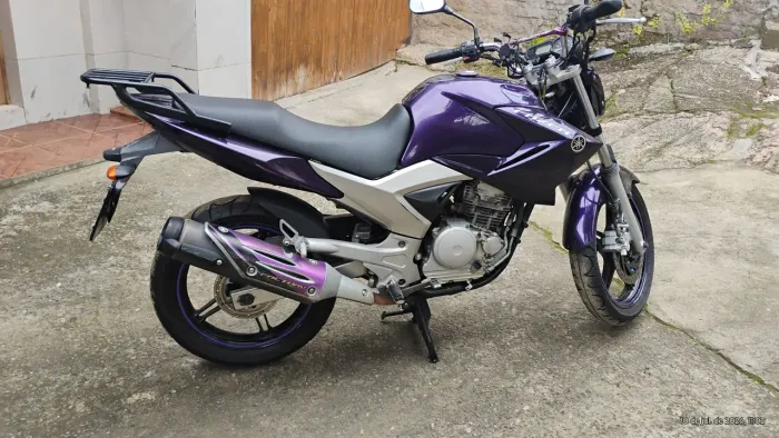 Fazer 250