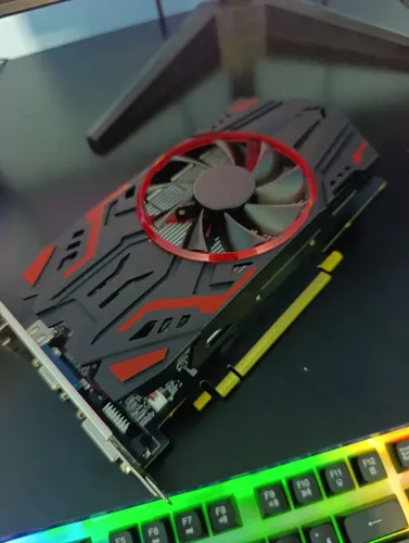 Placa de Vídeo Nvidia GeForce GTX 550 Ti 4Gb- Perfeito Estado