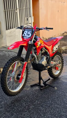CRF250F ÚNICO DONO EM PERFEITO ESTADO 