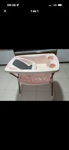 Banheira para bebê com suporte
