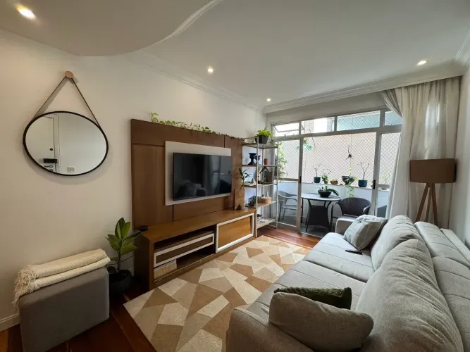 Apartamento em Belo Horizonte no Bairro Buritis com Suíte!