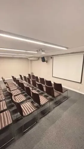 Sala : / Comercial / Freguesia (Jacarepaguá)