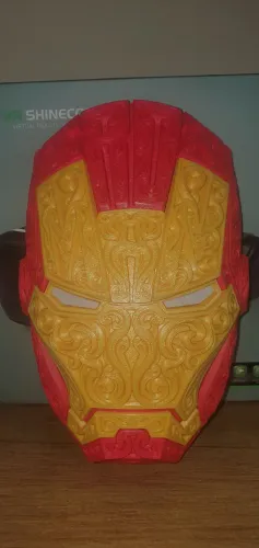Mascara decorativas ironman