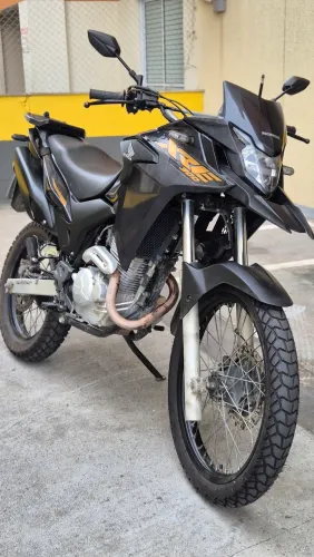 XRE 300 ABS