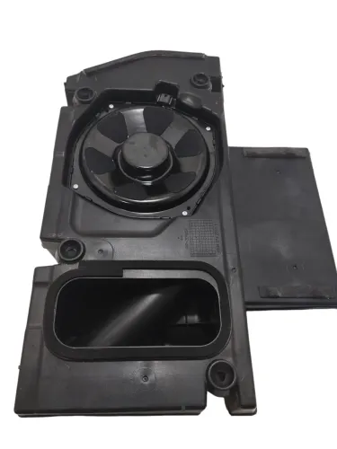 Caixa Som Subwoofer Range Rover Vogue 2016 Original 