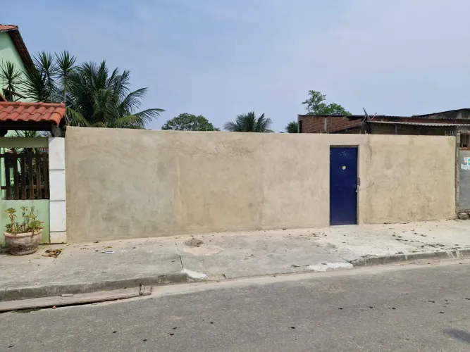 Terreno plano, murado, com RGI