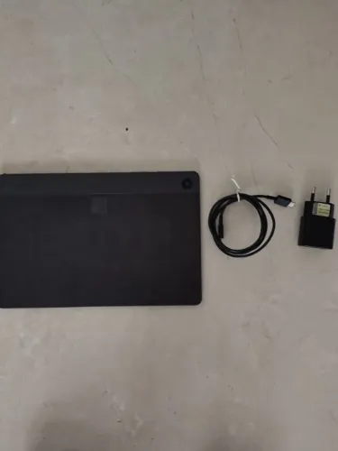 Tablet a9 plus com carregador 