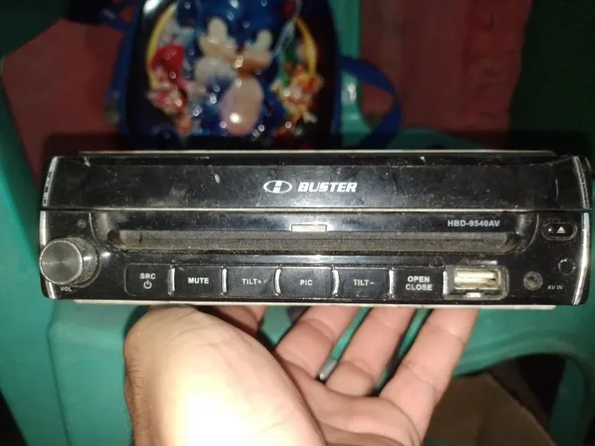 Dvd retrátil Buster