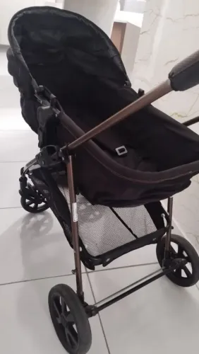 Carrinho de bebê 3 em 1