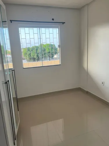 Alugo apartamento 