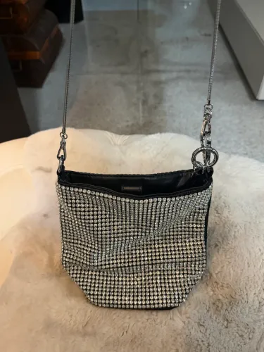 Bolsa Santa Lolla