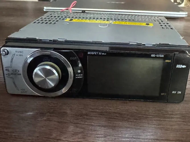Trazeira h Buster com a frente para retirar peças frente traseira intacta 