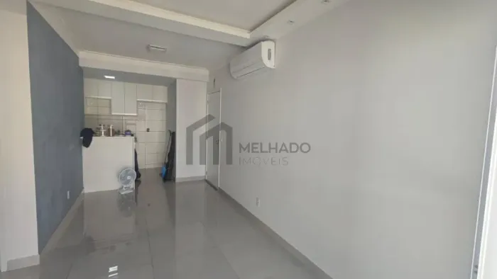 Oportunidade! 2 Dorms (1 Suíte) com Planejados no Portal Quinta dos Pinheiros!