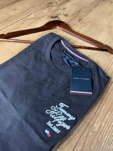 Camiseta Tommy Hilfinger