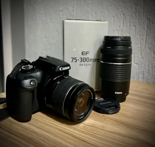 Kit câmera Canon T7 + Lente 18-55mm + Lente 75-300mm