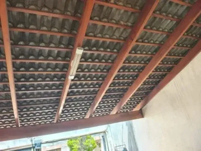 Estrutura completa para seu telhado!  50m2.  Inclui telhas de cimento de alta qualidade, m