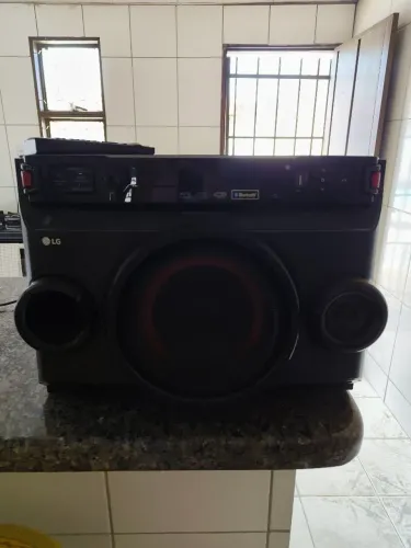 Som LG Power Audio System OM4560