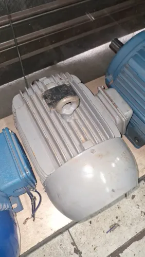 Motor elétrico trifásico 7.5 cv alta Rotação
