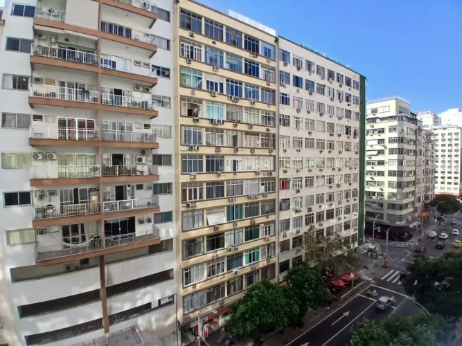 EXCELENTE CONJUGADÃO PARA LOCAÇÃO EM COPACABANA