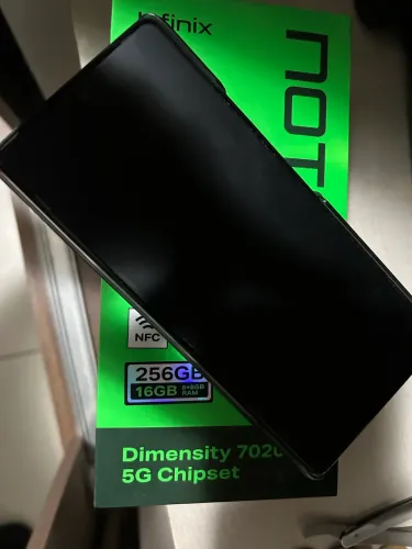 Smartphone Infinix Note 40 256GB