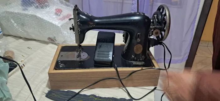 Máquina de costura