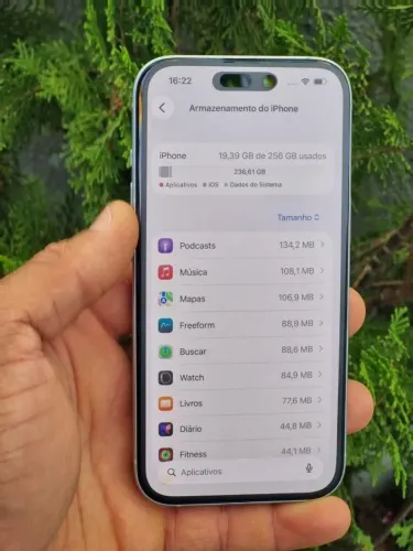IPHONE 15 256GB 1 ANO DE USO