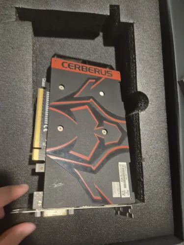 Placa de Vídeo ASUS GTX 1050 TI OC (Sem dar vídeo)