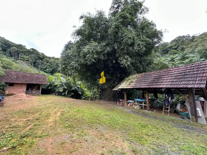 Terreno à venda no bairro Glória - Rio dos Cedros/SC