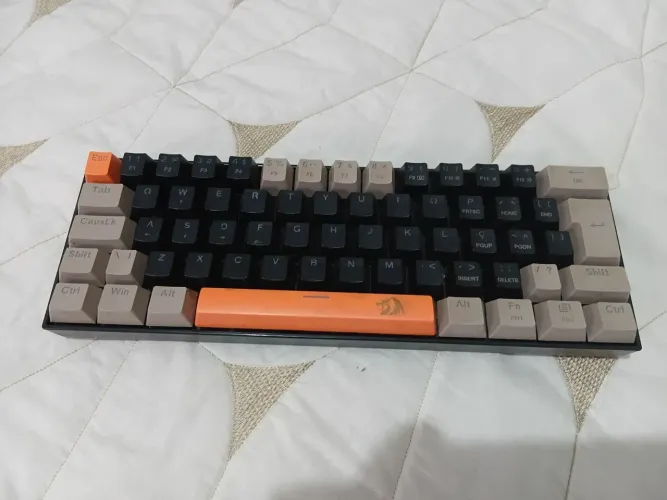 Teclado gamer Redragon Lakshmi