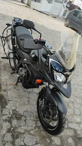 Suzuki Vstron 2017 650cc