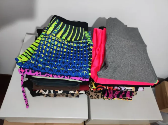 Lote Roupas para Academia (94 peças)