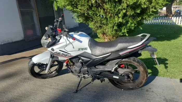 Yamaha Fazer 250 - Excelente estado | 43.300 km