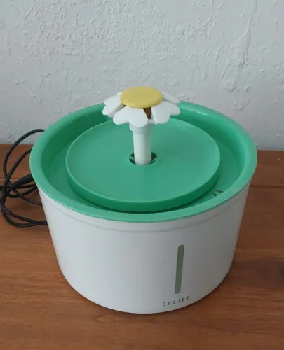 Bebedouro para gato