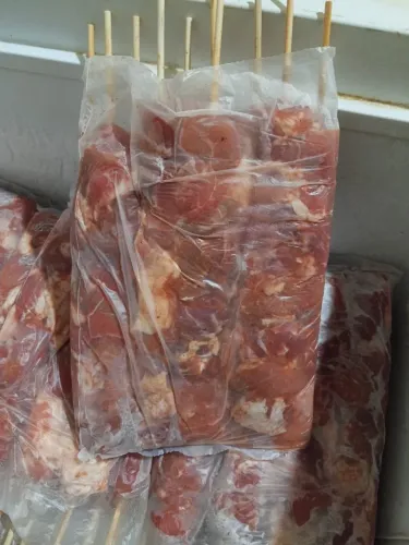 Distribuidora de espetinho