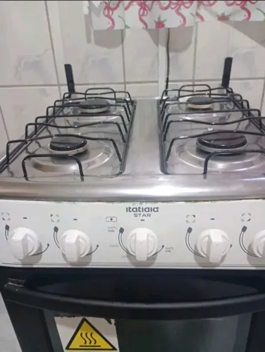 fogão semi novo excelente estado