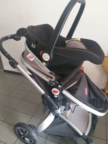 Carrinho de bebê